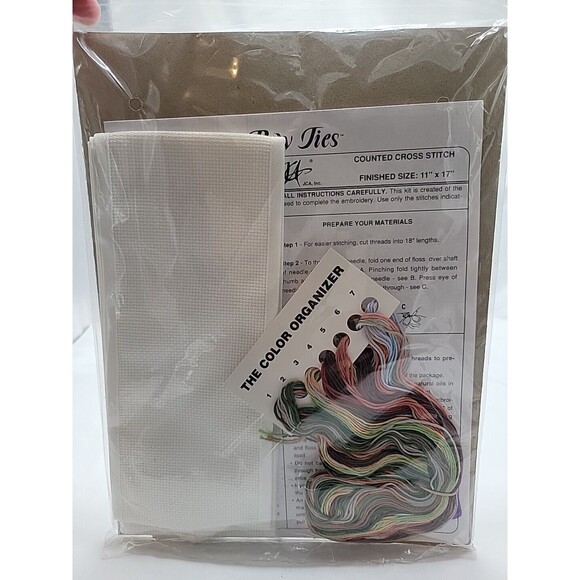 JCA Bow Ties #08100 "Winter Wonderland Cross Stitch Kit - NIP - Picture 4 of 4